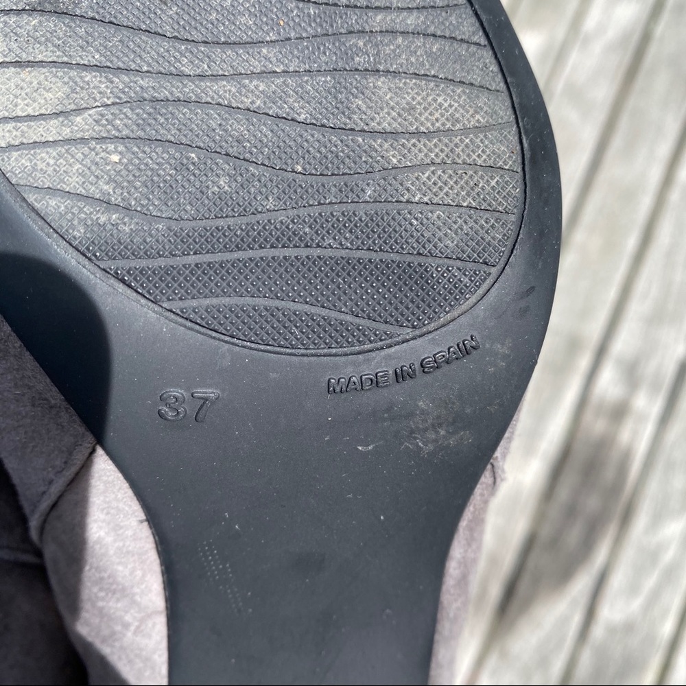 π CTWLK GREY SUEDE LEATHER BOOTIES! - Picture 8 of 11